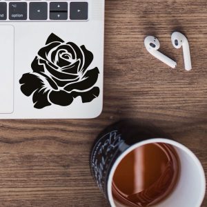 מדבקה לעיצוב מחשב נייד ורד